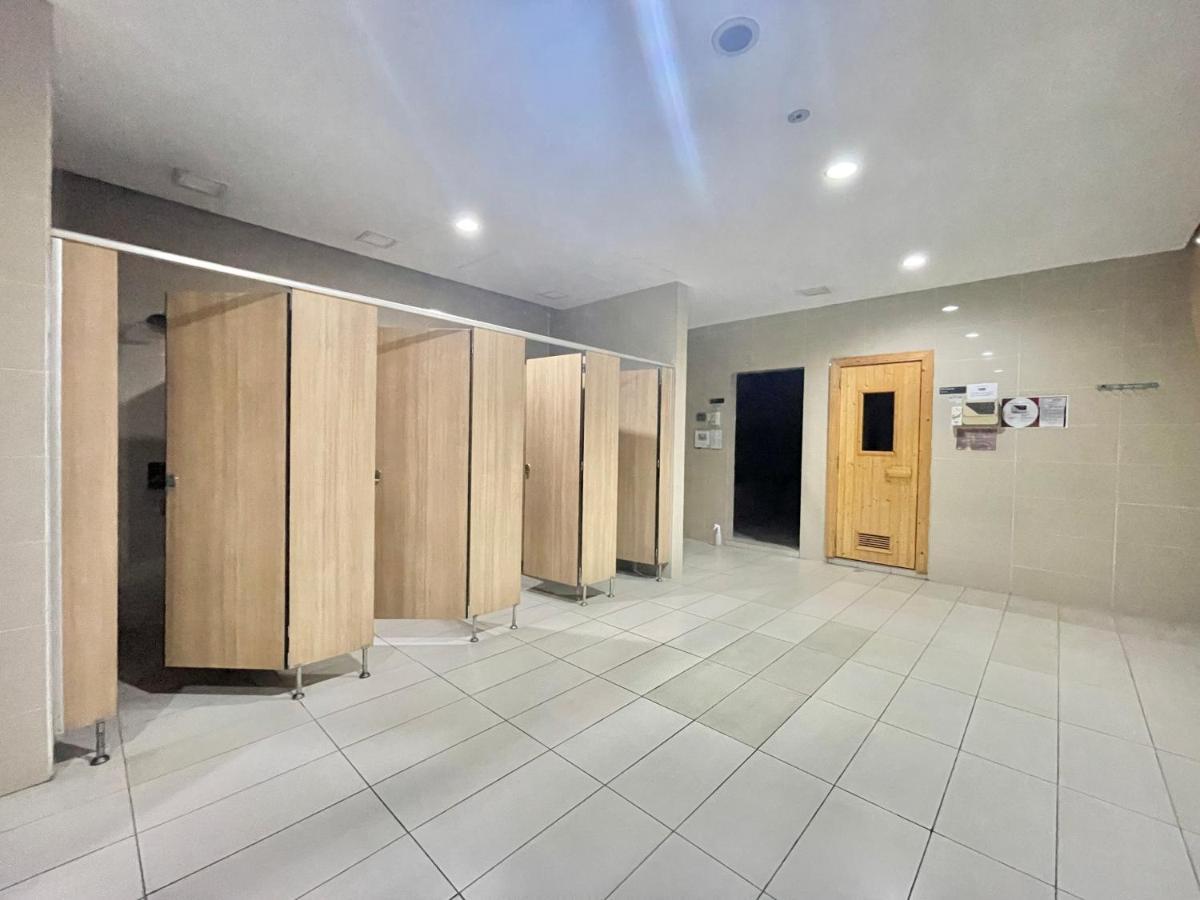 Kl Gateway 2B2B Cozy Apartment クアラルンプール エクステリア 写真