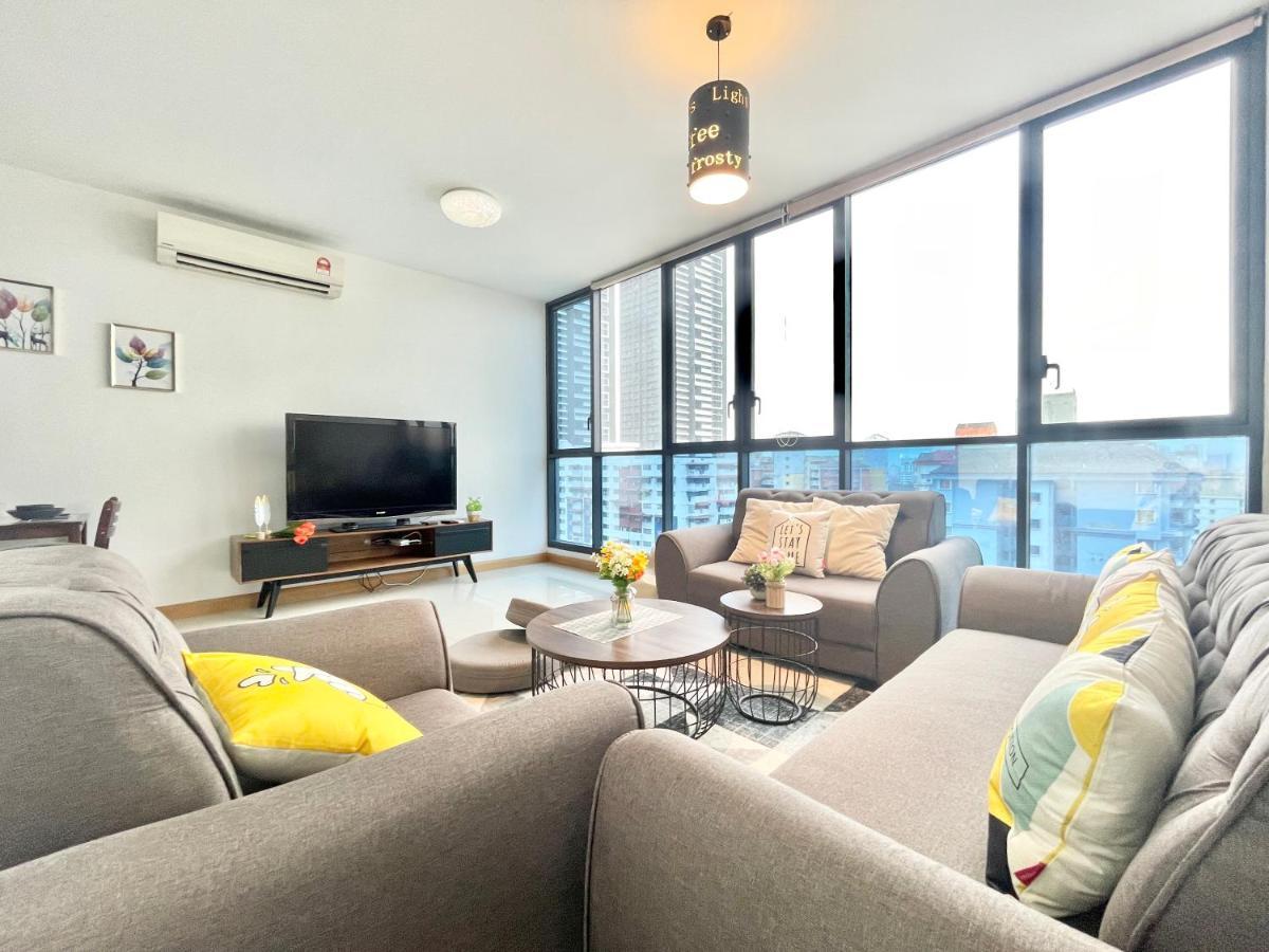 Kl Gateway 2B2B Cozy Apartment クアラルンプール エクステリア 写真